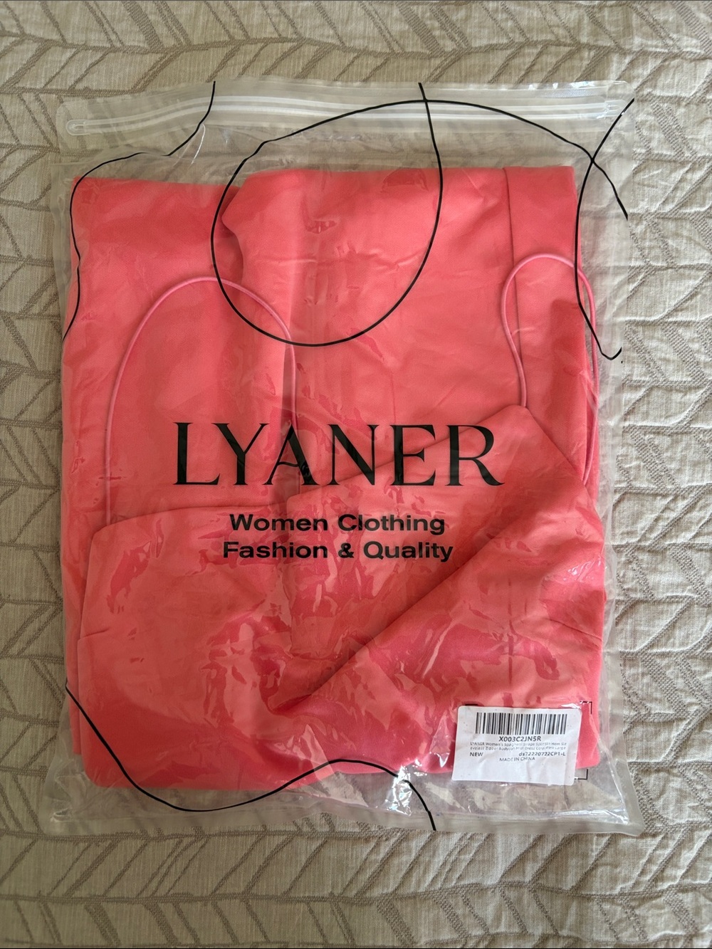 LYANER Coral dress- large